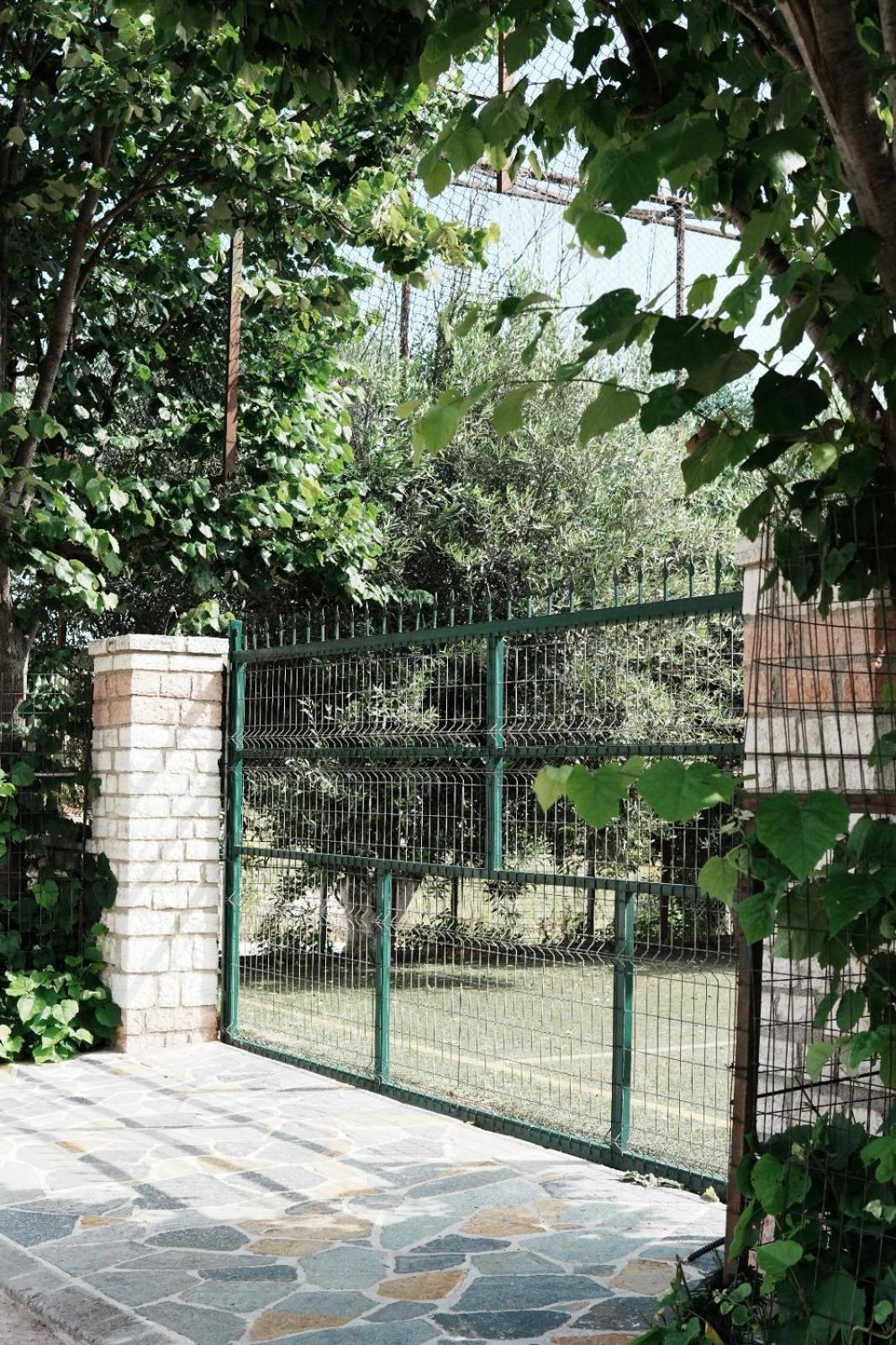 Gardenia Rooms Sarande Bagian luar foto
